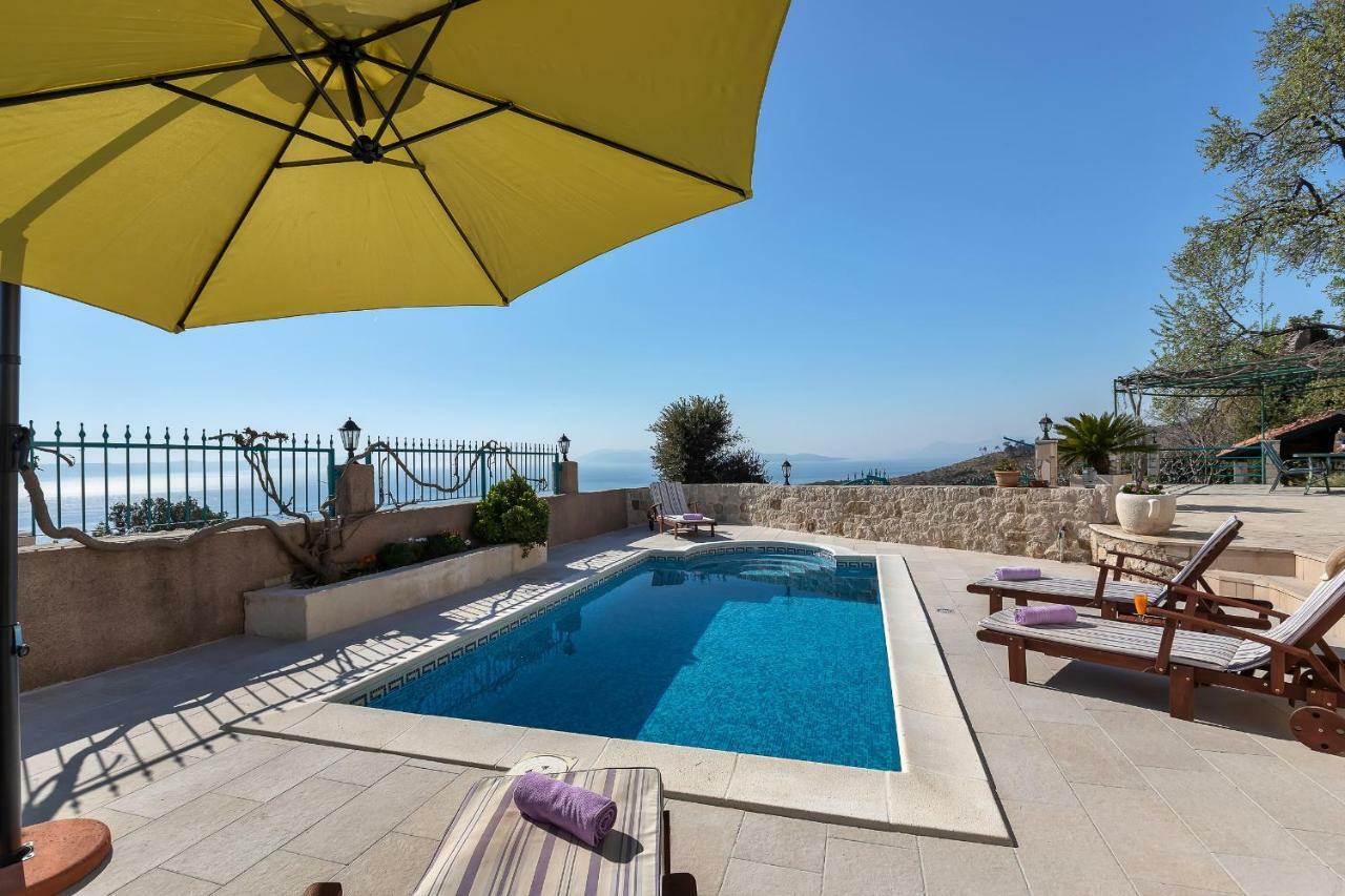 Villa Ana Podgora Exterior photo